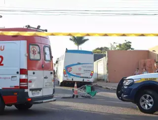 Agora: Cadeirante morre após ser atropelado por ônibus do transporte público 