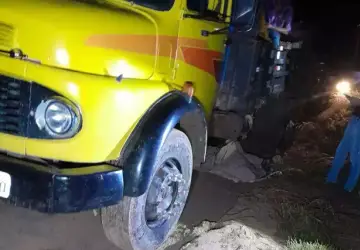 Homem morre atropelado ao cair debaixo de caminhão em Corumbá