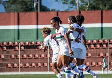 Fluminense derrota Avaí por 1 a 0 no Brasileiro Feminino