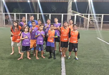 Projeto oferece aulas de futebol de graça para crianças e adolescentes no Parque Tarsila do Amaral