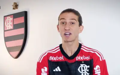 Filipe Luís se despede do Flamengo e anuncia aposentadoria aos 38 anos