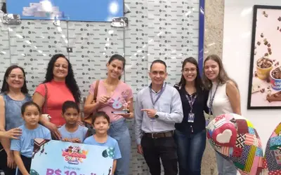 Celebrando a criatividade e solidariedade nas escolas, supermercado premia escola do Santa Emília com R$10 mil 